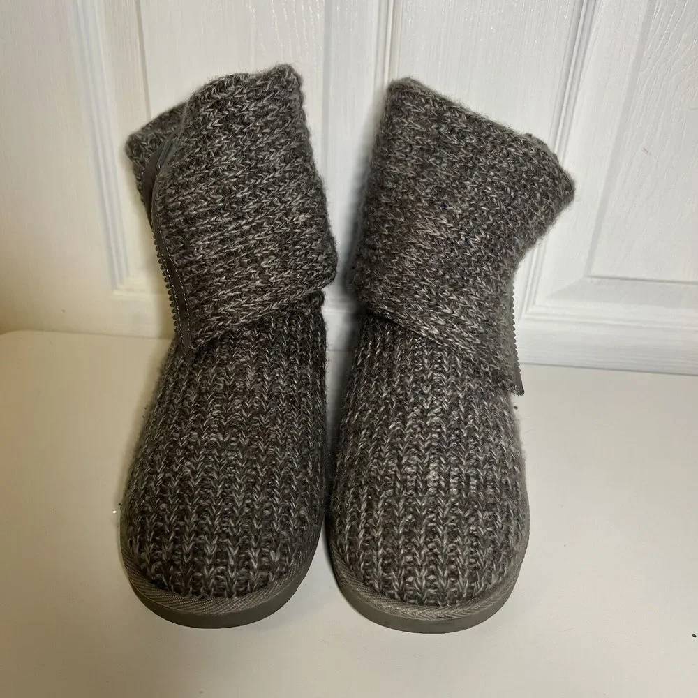 SO‎ Agustina sweater boots Sz7